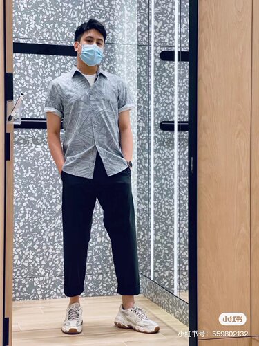 露露乐檬休闲运动男裤