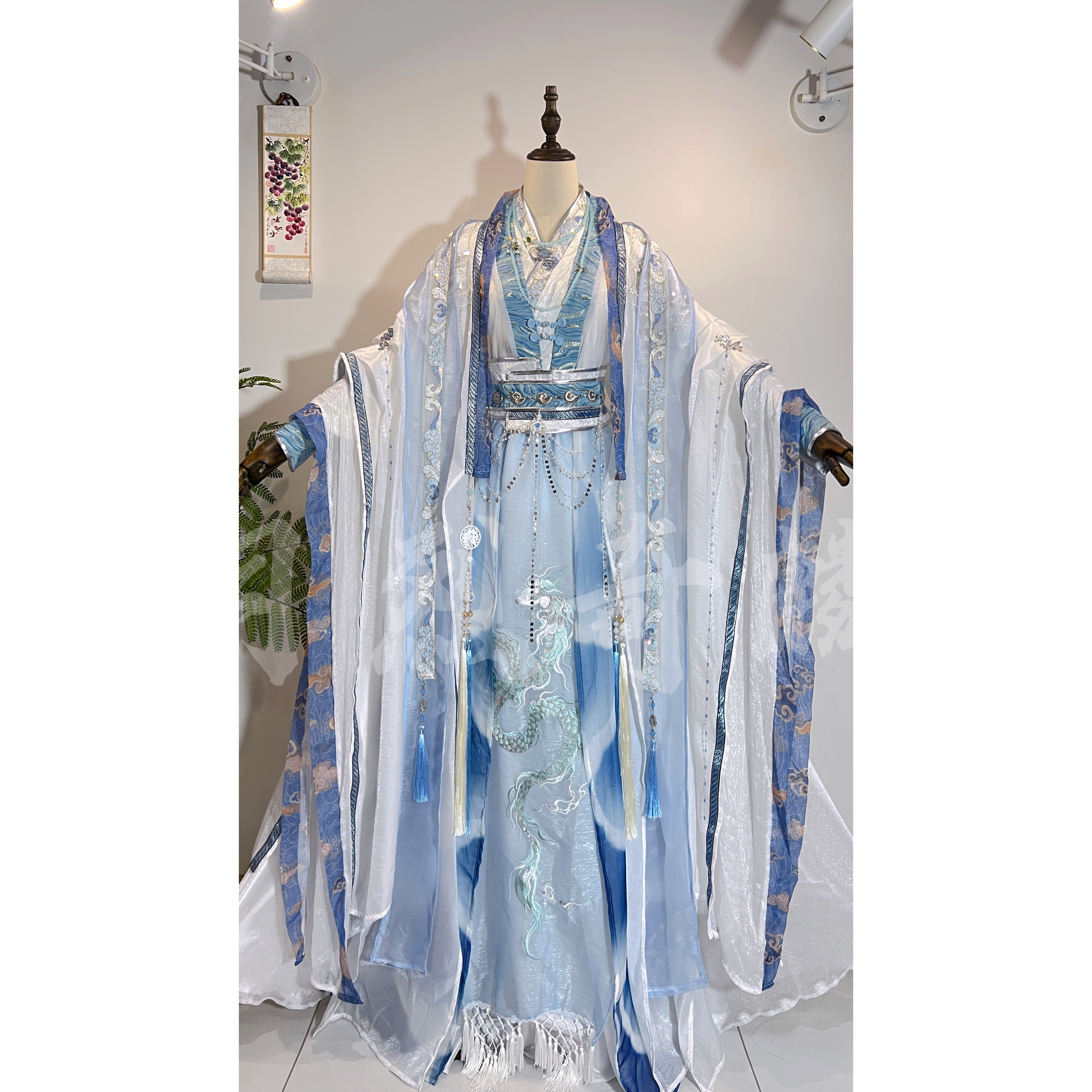 月烈奇麟敖丙万用cos服定金