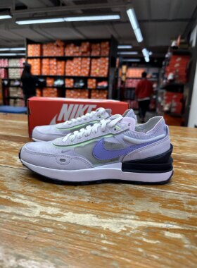 Nike透气复古华夫跑步鞋女子休闲