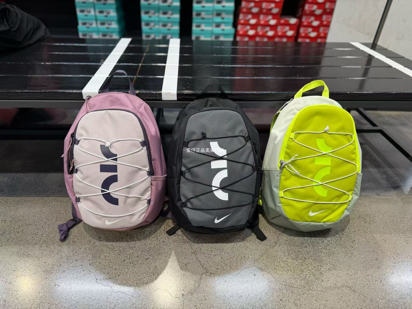 正品Nike/耐克AIR 男女运动休闲电脑包双肩包大容量背包 DV6246