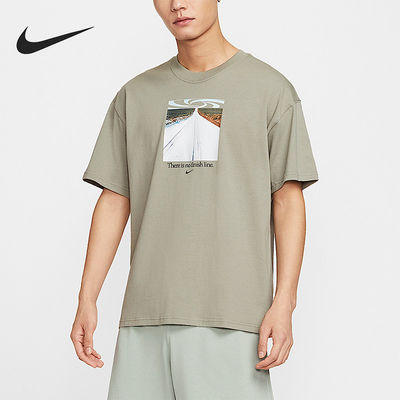 Nike耐克男子夏季款潮流印花宽松运动圆领短袖T恤 HQ9269-320