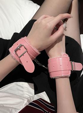 道具手铐毛绒pu皮革手铐剧本杀游戏道具手链加重情侣加厚脚铐男女