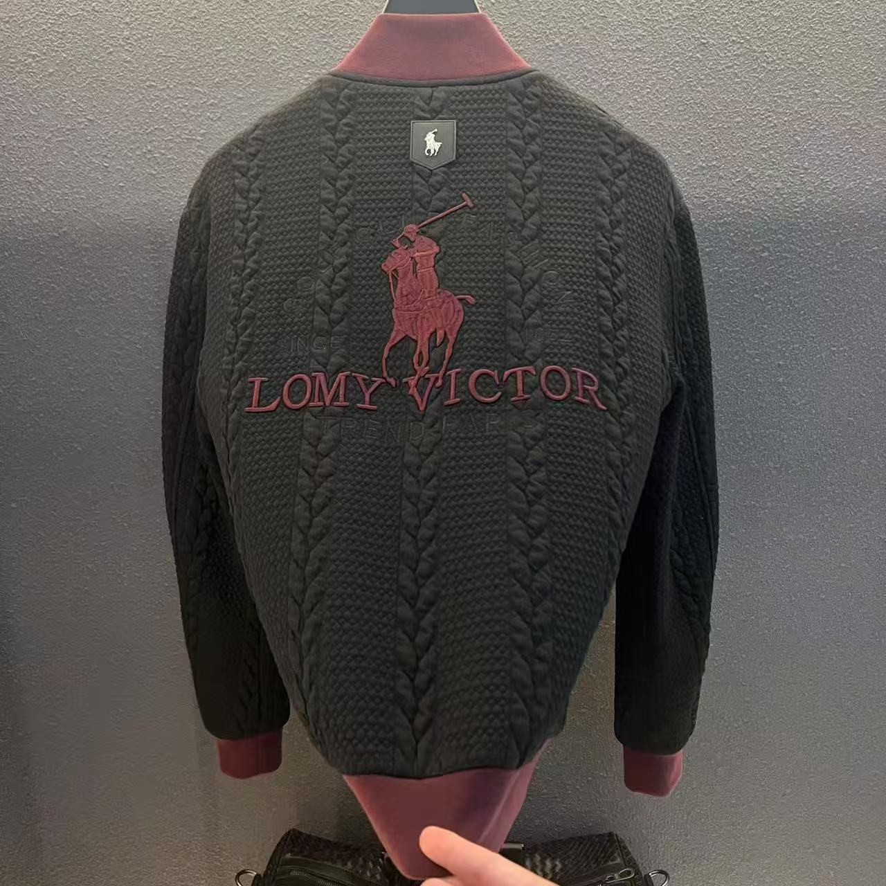 2025年新款秋冬男士时尚舒适简约气质百搭外套潮流高级感撞色上衣