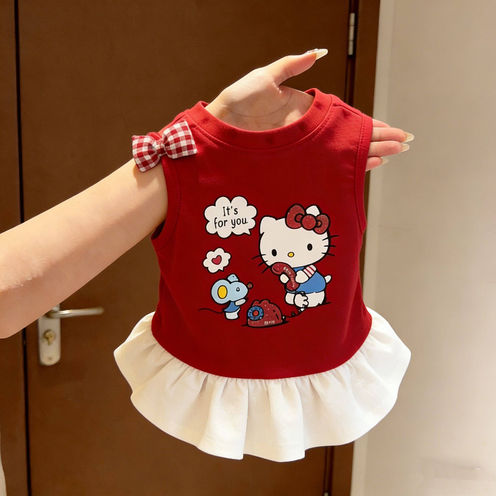 宠物狗狗衣服 Kitty 卡通格纹蝴蝶结白色裙摆背心裙中型犬春夏
