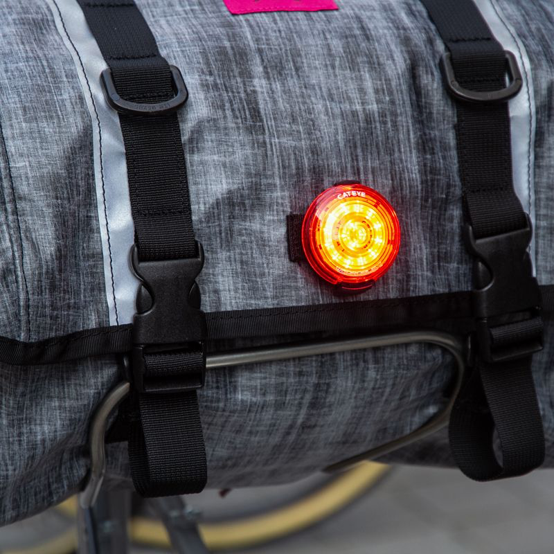 cateye自行车尾灯可夹在马鞍包