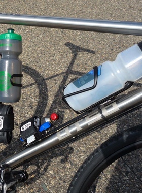 WOLF TOOTH COMPONENTS 自行车水壶架 货物安装配件 骑行配件