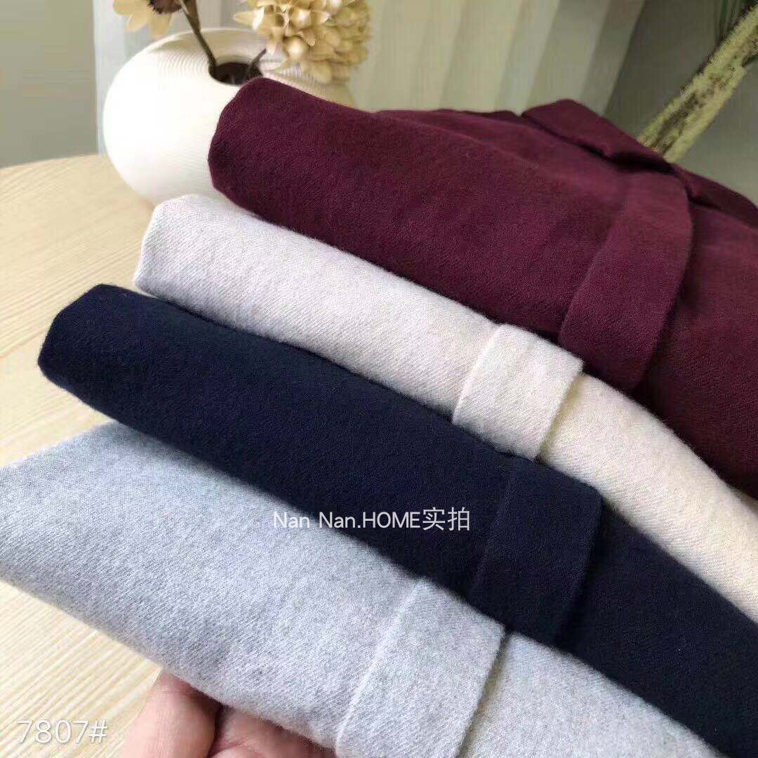 柔软法兰绒暗扣小方领长袖衬衫