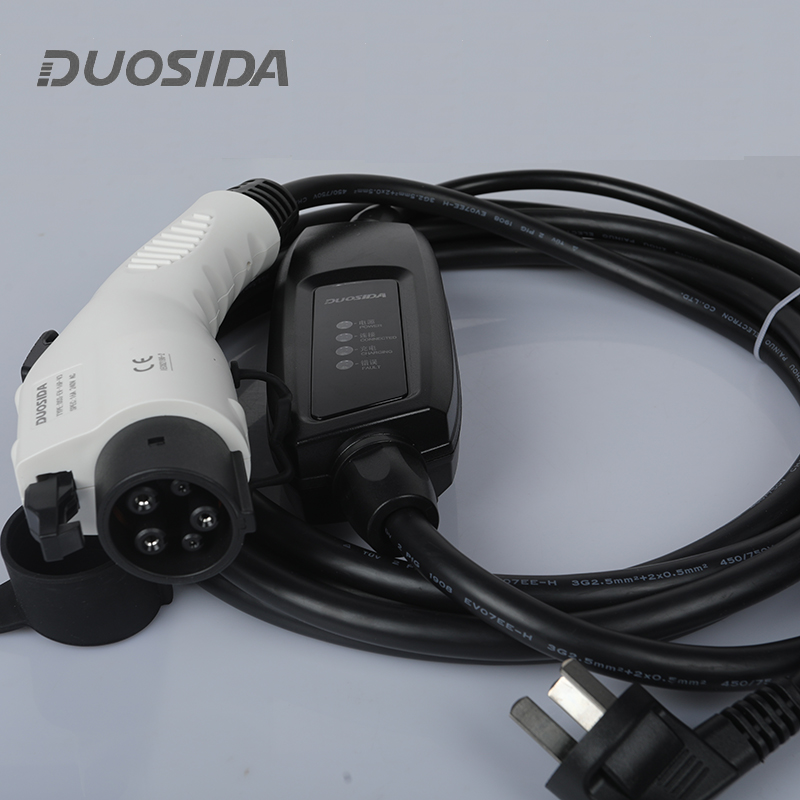 进口宝马X5i8聆风福特C-MAX奔驰S550E充电线电动汽车美标充电枪