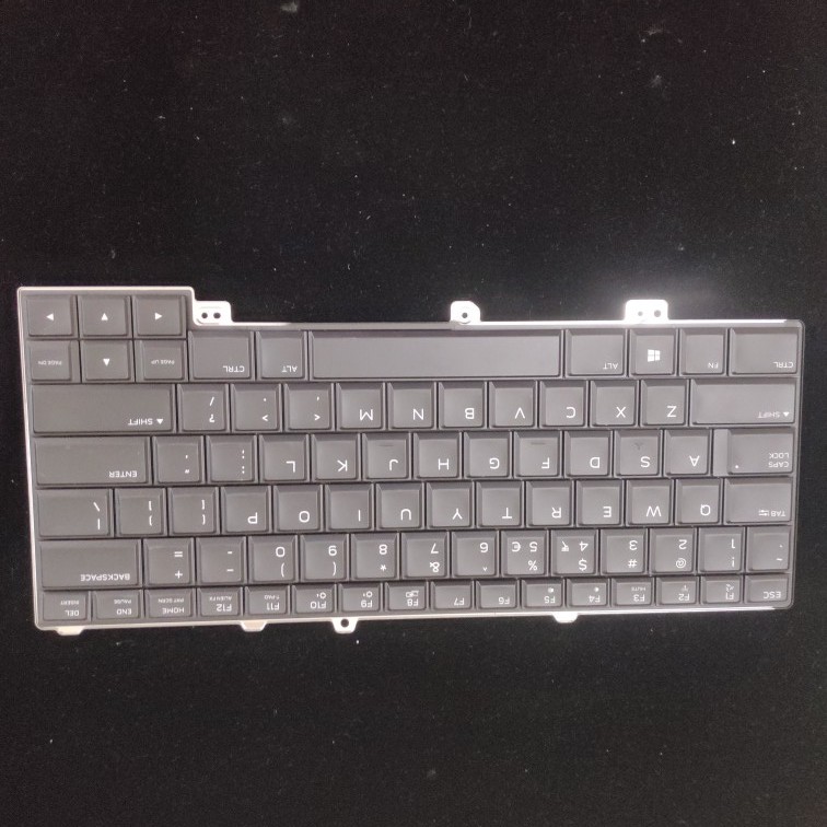 适用 戴尔外星 Alienware  15 R3 R4 笔记本电脑黑色七彩背光键盘