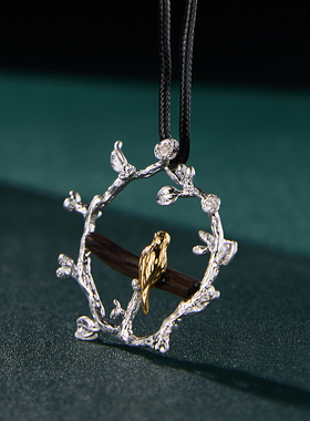 吉祥鸟檀木小鸟吊坠长款毛衣链