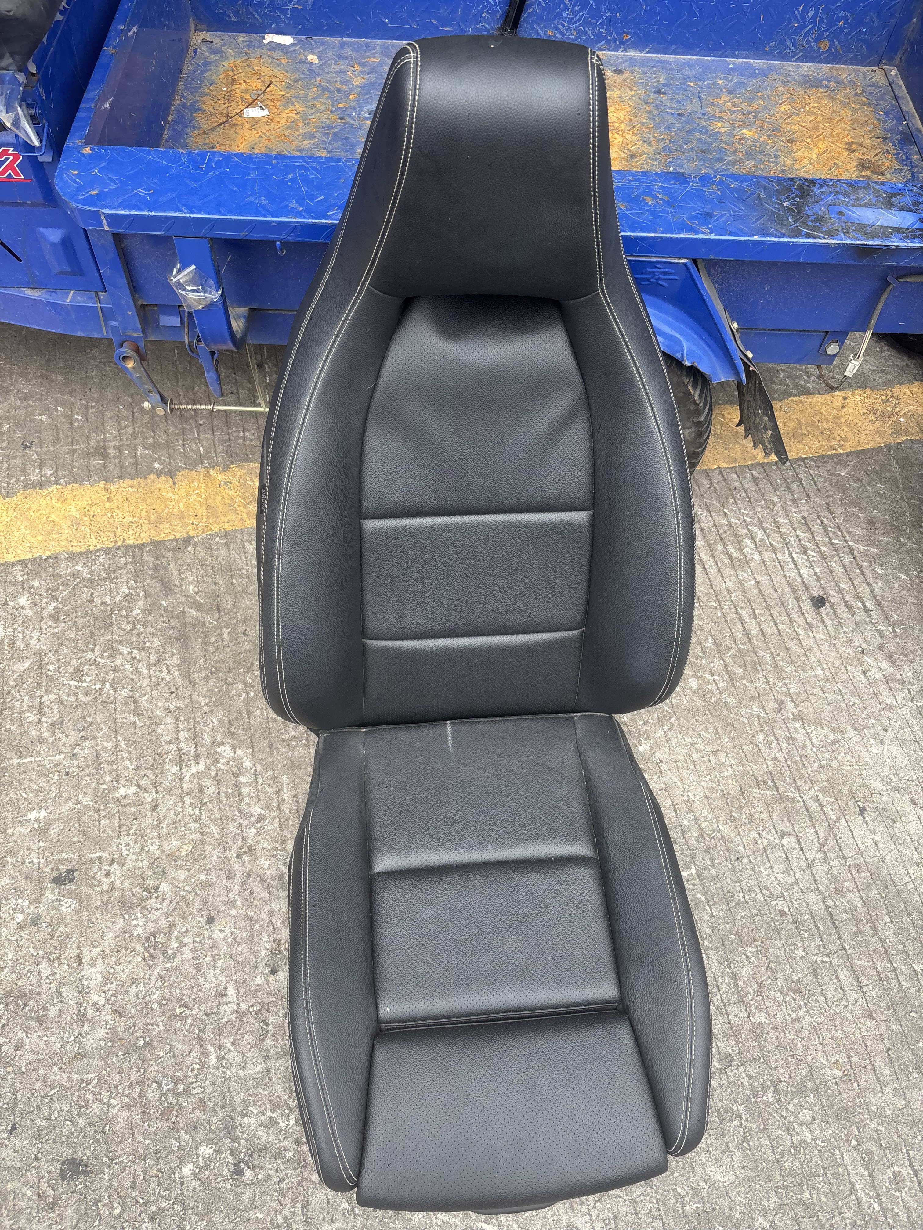 适用奔驰GLA200 GLA260 cLA200 CLA260 A180 B200座椅皮套坐垫皮
