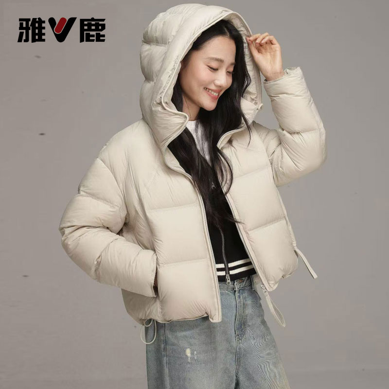 雅鹿短款羽绒服女新款泡芙外套
