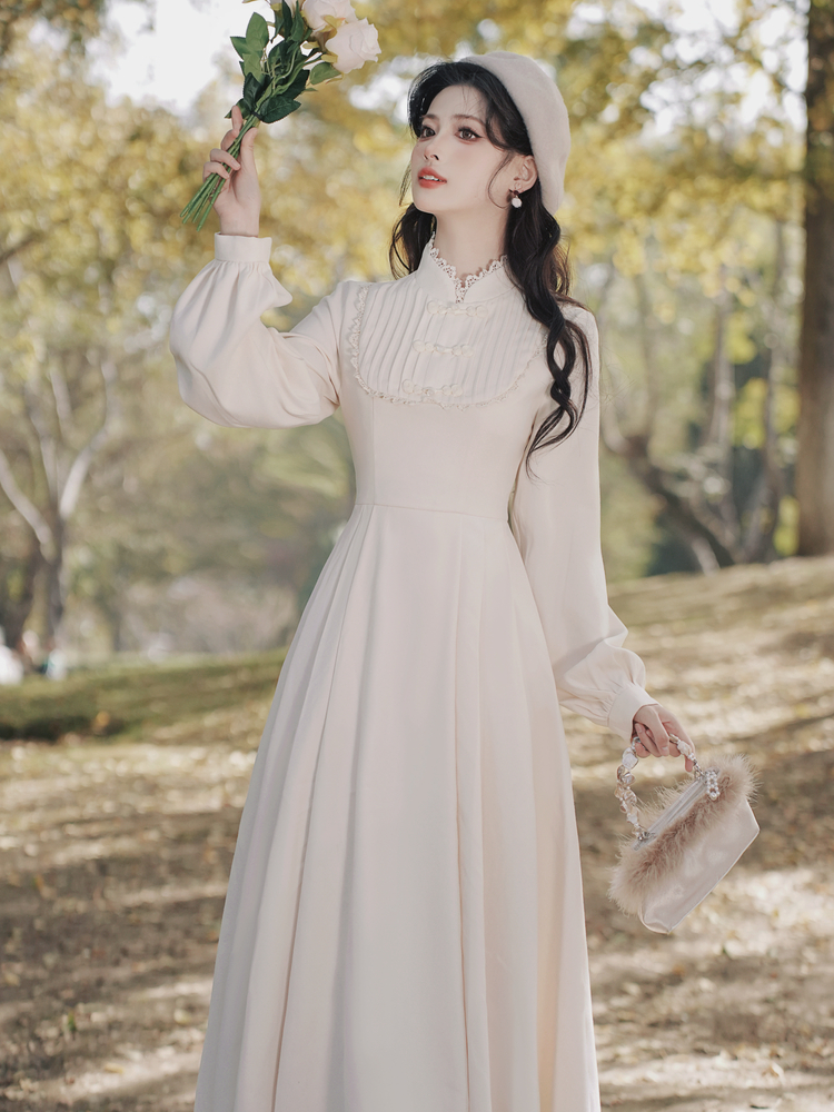 新中式旗袍伴娘服秋冬款姐妹团礼服订婚衣服女平时可穿国风洋装