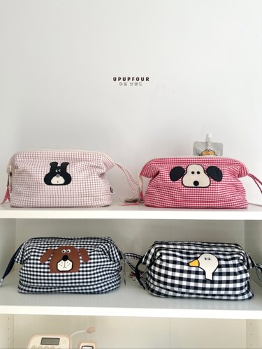 upupfour「吐司狗狗」韩国原创可爱便携大容量立体化妆包收纳袋