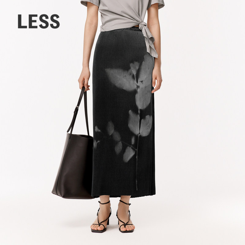 【精工系列】LESS夏季气质设计感压褶印花中长款半身裙2O5D1