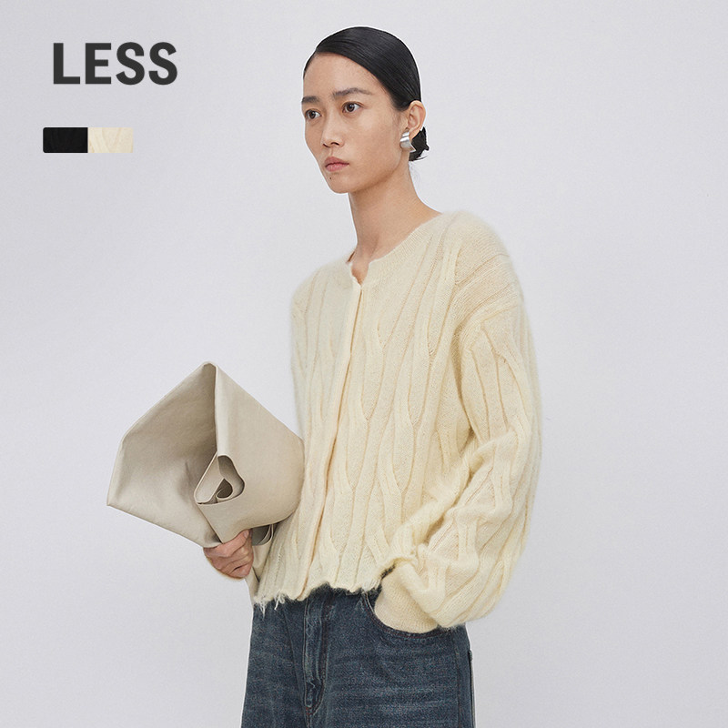 LESS马海毛圆领短款针织开衫