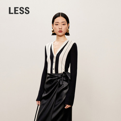 LESS春秋V领线条撞色优雅时尚毛衫女绵羊毛修身针织开衫2O8312520