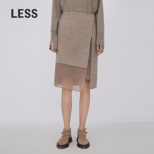 双面呢工艺夹层嵌入欧根纱，整体轻柔优雅