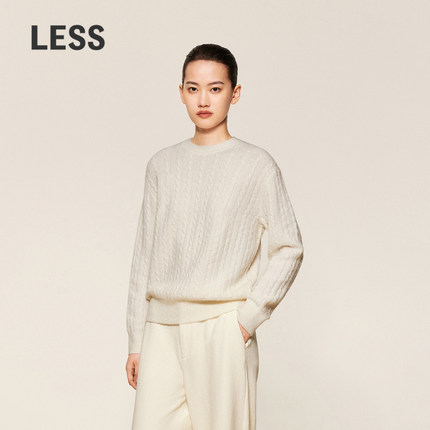 LESS秋冬圆领套头针织衫女简约慵懒复古绞花纯色毛衣2OA311610