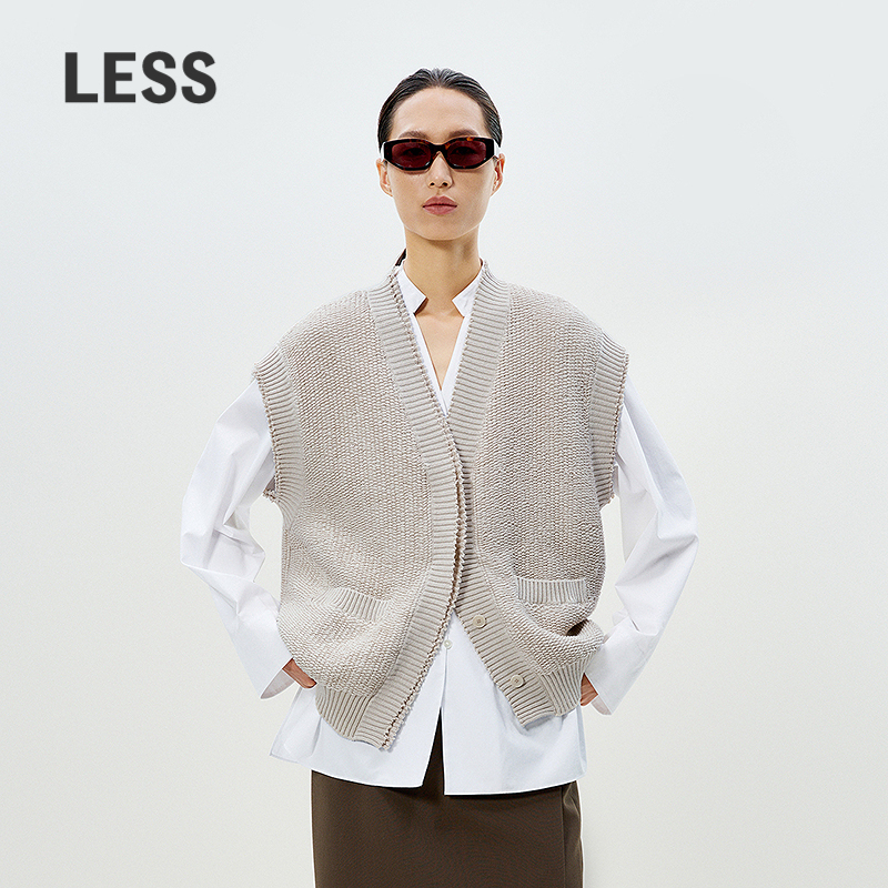 LESS纯色开衫V领全棉针织马甲女