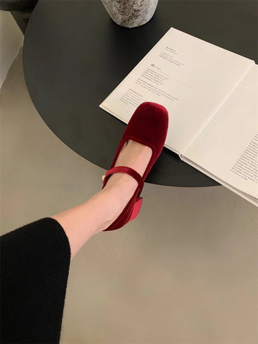 一字扣带粗跟玛丽珍鞋女鞋子2023年秋冬西施绒法式配裙子气质单鞋