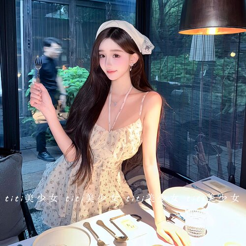 纯欲风碎花绑带吊带连衣裙裤