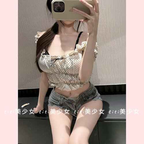 纯欲风法式甜美波点方领吊带背心