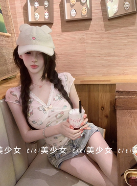 【TiTi美少女】纯欲风蕾丝拼接Kitty印花短袖T恤辣妹修身显瘦上衣