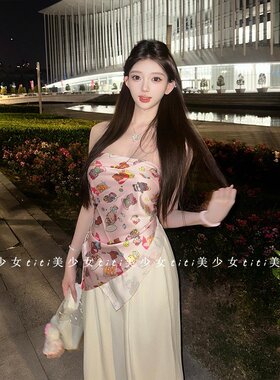 字母露肩显瘦百搭上衣丝巾方巾