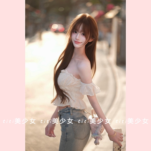 一字领露肩刺绣木耳边系带镂空甜美抽皱收腰上衣 TiTi美少女