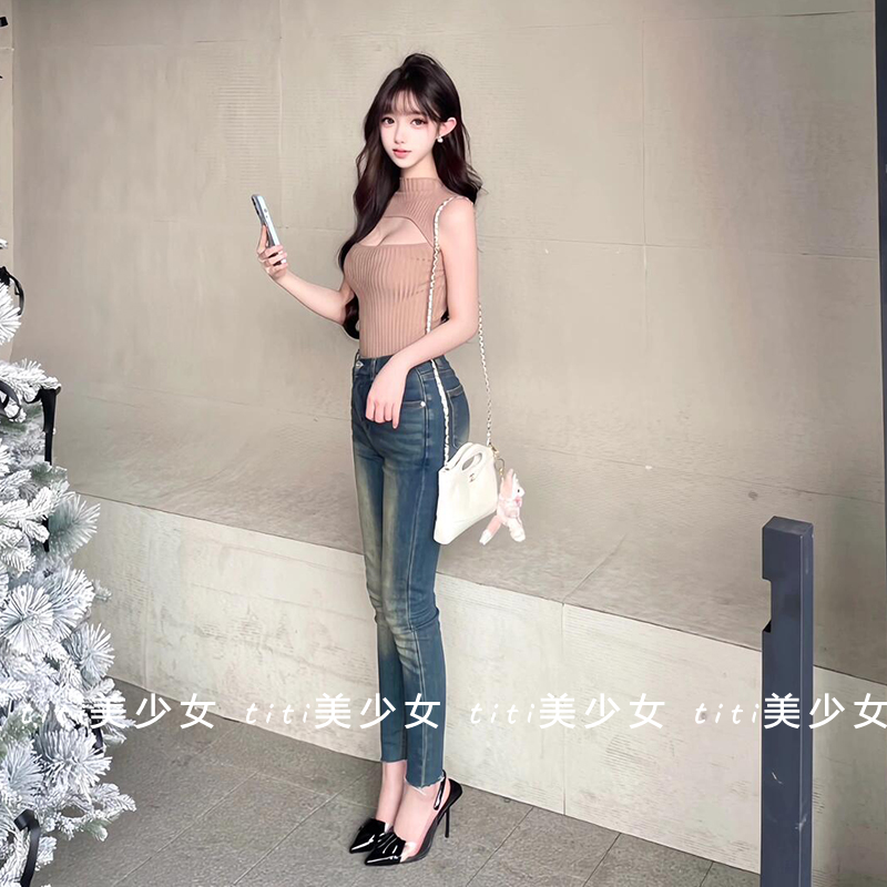 【TiTi美少女】纯欲性感辣妹镂空针织无袖上衣修身显胸打底背心女,女装/女士精品,大码内搭,淘宝优惠券,粉丝福利购,淘宝优惠卷