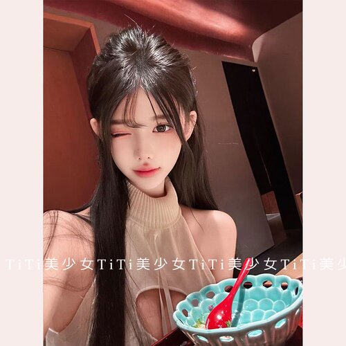 露背袖套针织挂脖纯欲包臀连衣裙