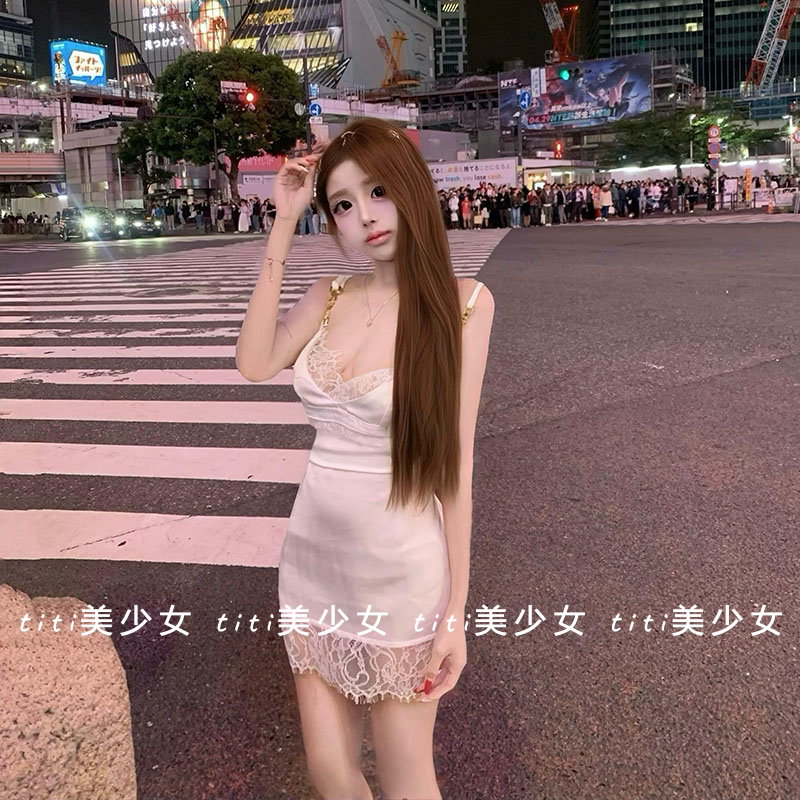 【TiTi美少女】御姐风蕾丝吊带连衣裙女浪漫纯欲设计吊带裙