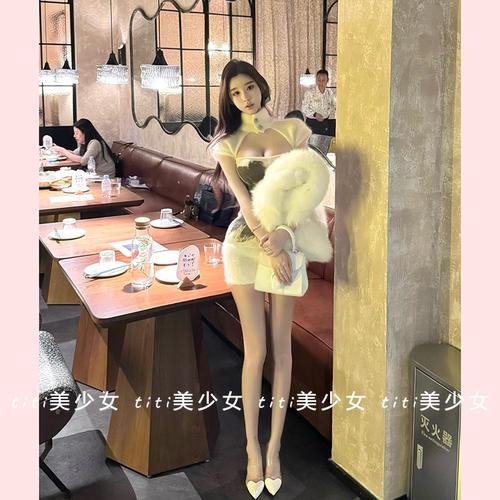 贵气短款短裙古早针织连衣裙