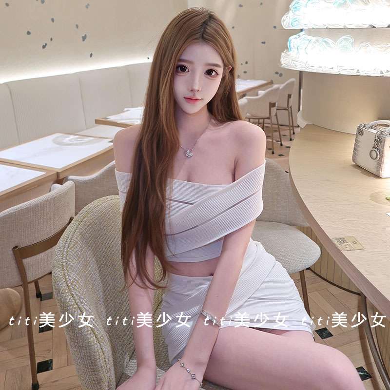 【TiTi美少女】一字肩绷带白色针织套装辣妹修身显瘦包臀裙两件套