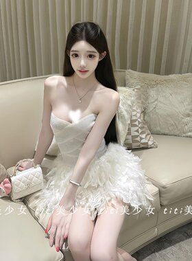 裙子气质修身收腰毛毛短裙