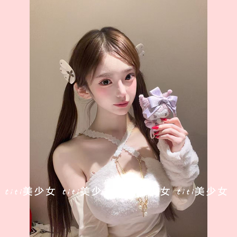 【TiTi美少女】毛茸茸春季交叉性感露肩袖套纯欲吊带挂脖打底上衣,女装/女士精品,大码内搭,淘宝优惠券,粉丝福利购,淘宝优惠卷