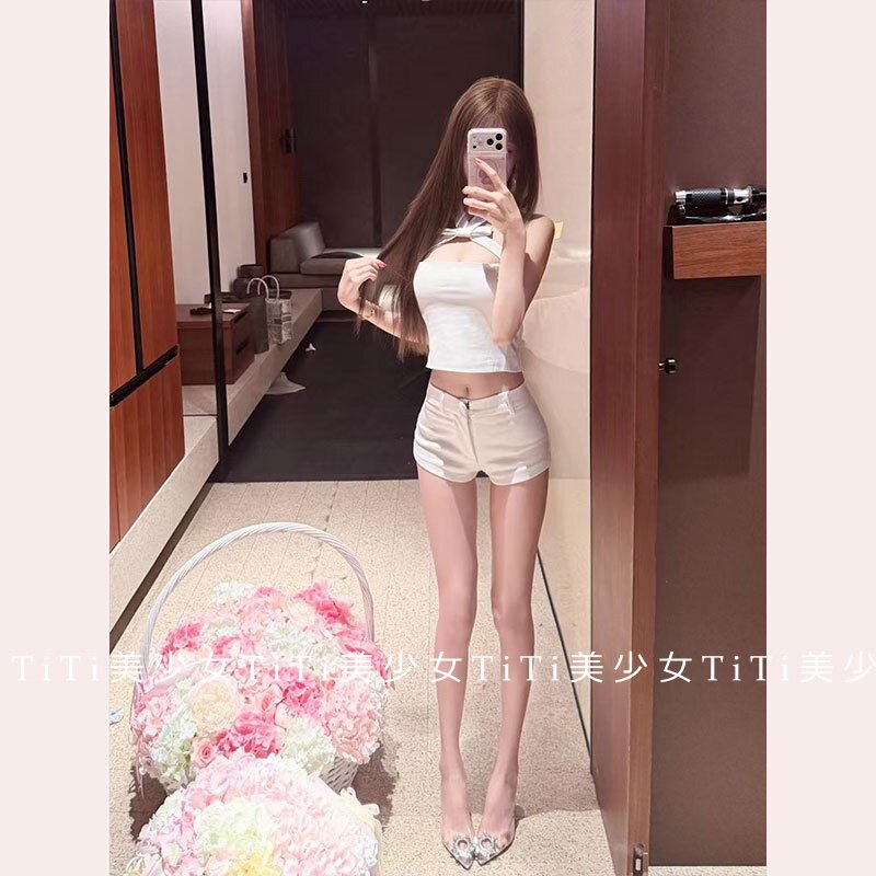 【TiTi美少女】早秋打底纯欲双层蝴蝶结交叉背心修身显瘦辣妹上衣