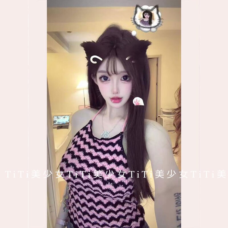 【TiTi美少女】纯欲条纹拼色露背挂脖针织背心女性感短款辣妹上衣