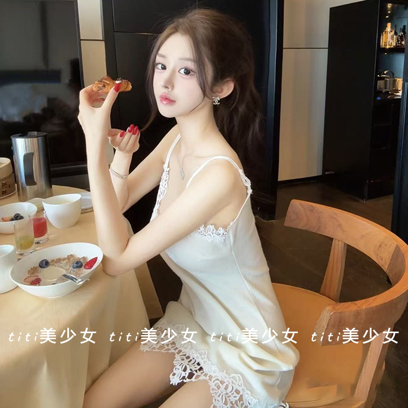 【TiTi美少女】纯欲精致贵妇性感女人味薄羊毛内搭性感吊带连衣裙