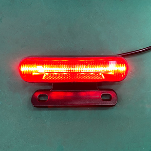 电动车尾灯48/60V行车灯led灯电动自行车夜间行车灯轻电摩加装亮