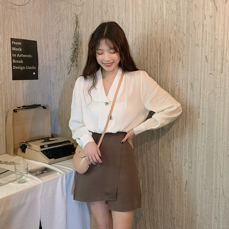 Real price ~ fashion suit loose Lapel long sleeve shirt cardigan + irregular high waist skirt