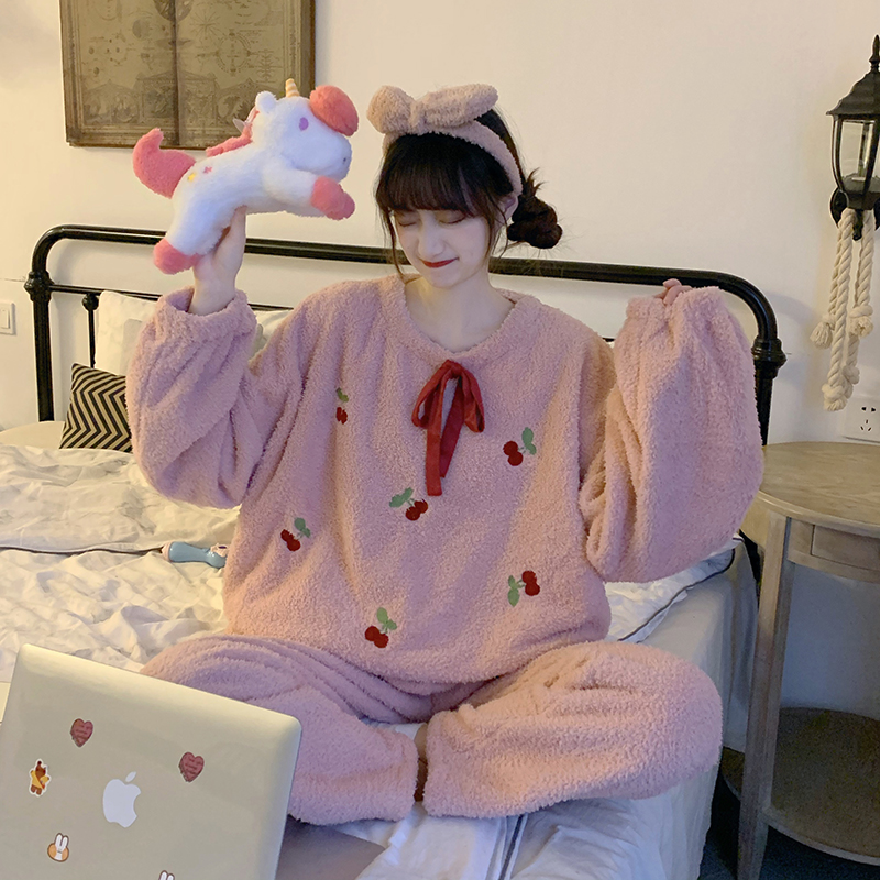 Real price ~ autumn ins sweet cherry pajamas bow loose casual Plush suit