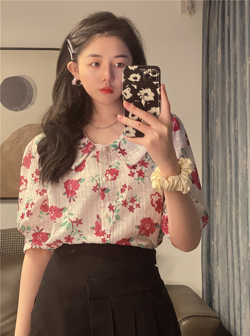 Real price ~ Korean version ins Vintage Floral Shirt women's casual Lapel bubble sleeve fashion shirt