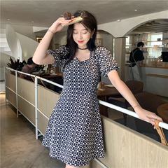 Real auction real price ~ summer French personalized floral short skirt women's slim fashion dress