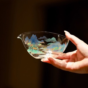 千里江山 一叶扁舟公道杯 口径：14.5cm 高度：7cm 容量：200ml