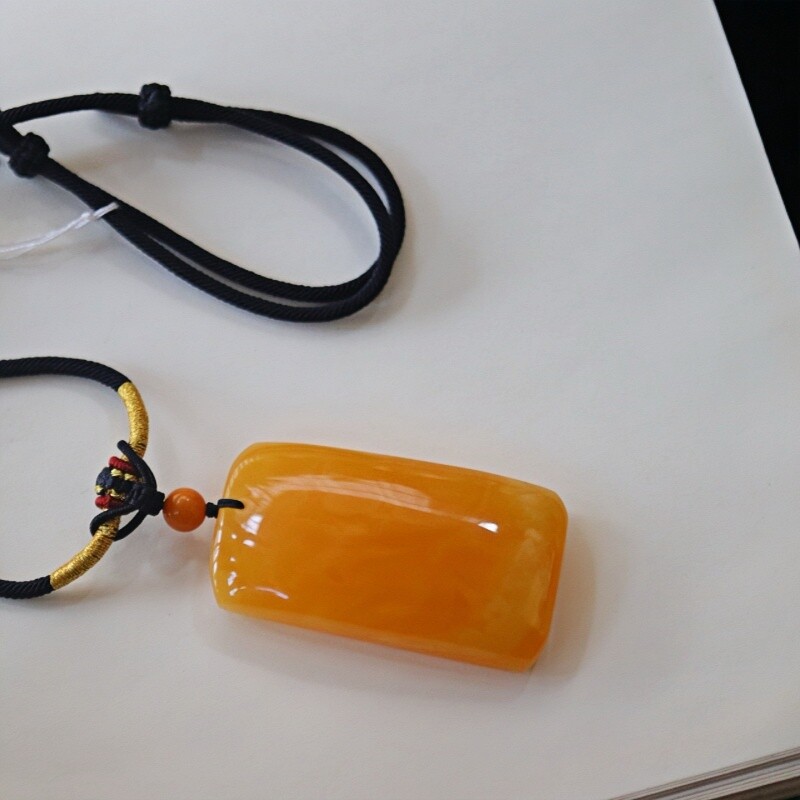 正品天然俄料满蜡鸡油黄蜜蜡 无事牌 牌子吊坠男女款文玩珠宝饰品