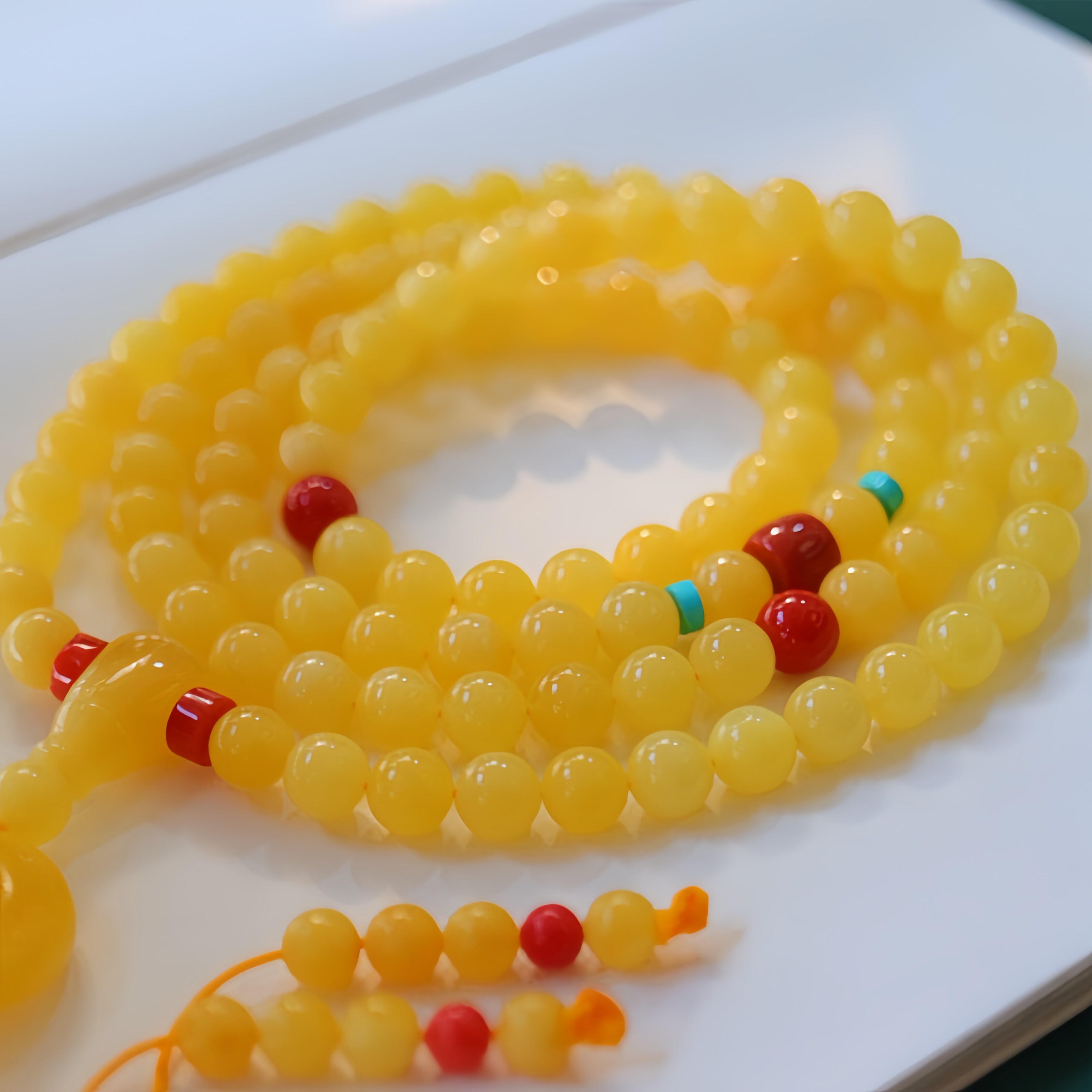 正品天然俄料蜜蜡精品鸡油黄7.5mm108颗佛珠手串文玩收藏珠宝饰品