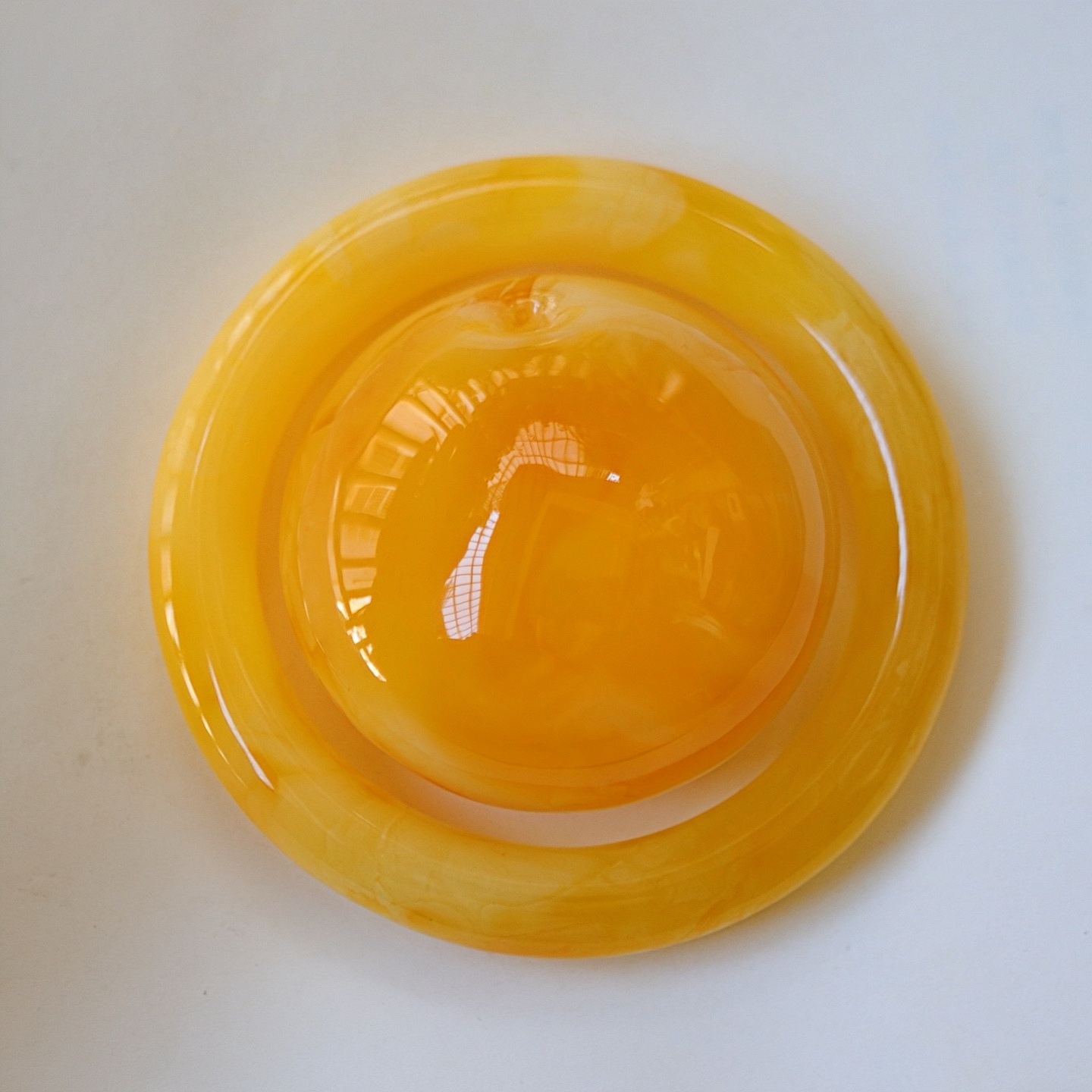 正品天然俄料精品黄白花蜜蜡圈口57.5mm圆条手镯文玩收藏珠宝饰品