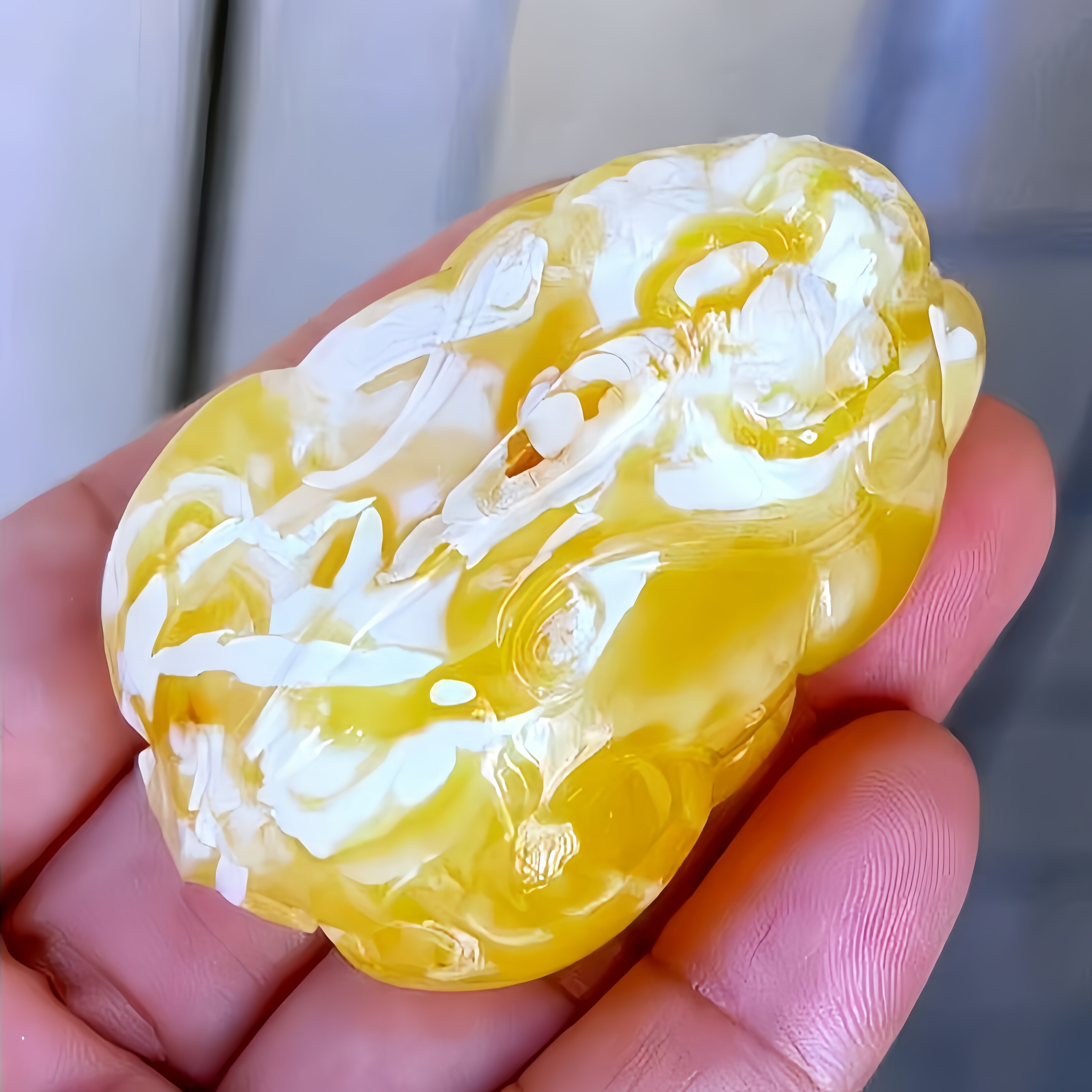 正品天然俄料蜜蜡吊坠白花蜡妖花貔貅挂件文玩收藏孤品珠宝饰品